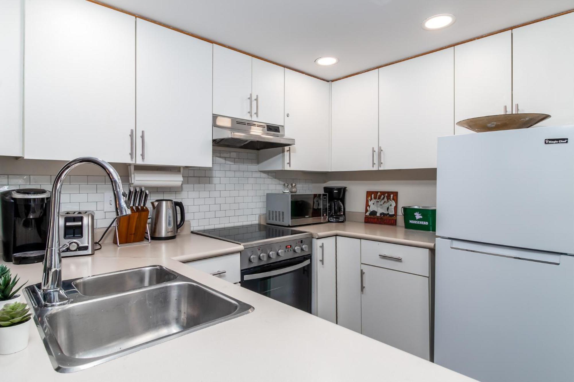 Ferienwohnung Creekside Slopeside 1Br With Pool, Hot Tub, Bbq Whistler Exterior foto