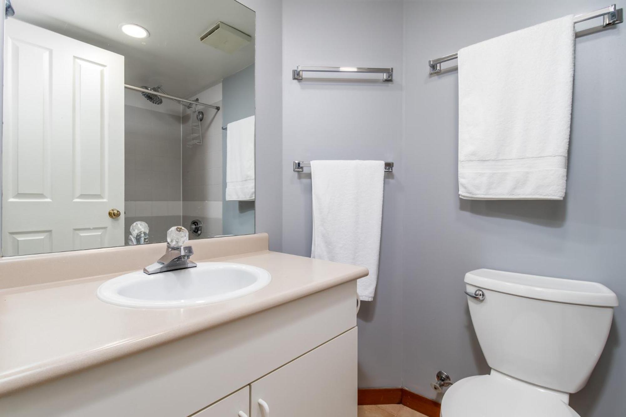 Ferienwohnung Creekside Slopeside 1Br With Pool, Hot Tub, Bbq Whistler Exterior foto